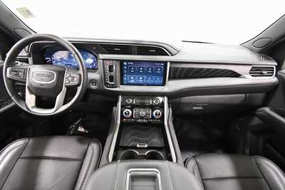 2023 GMC Yukon, $68225. Photo 3