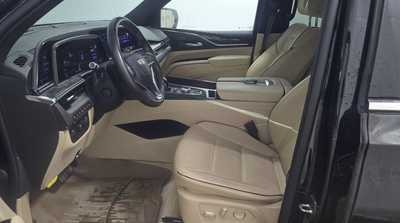 2022 Cadillac Escalade, $68495. Photo 3