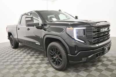 2022 GMC 1500 Crew Cab, $40499. Photo 10