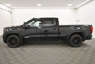 2022 GMC 1500 Crew Cab, $40499. Photo 4