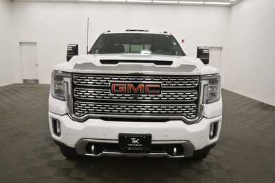 2022 GMC 2500 Crew Cab, $61999. Photo 11