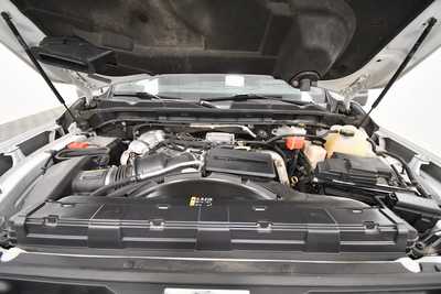 2022 GMC 2500 Crew Cab, $61999. Photo 12