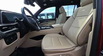 2022 Cadillac Escalade, $63779. Photo 3