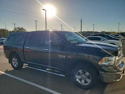 2015 RAM 1500 Crew Cab, $15500. Photo 2