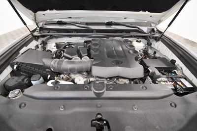 2018 Toyota 4Runner, $29499. Photo 12