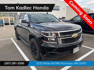 2019 Chevrolet Suburban, $18999. Photo 1