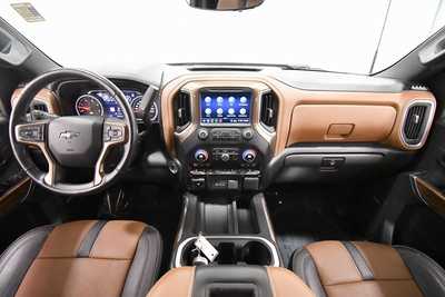 2020 Chevrolet 2500 Crew Cab, $50499. Photo 3