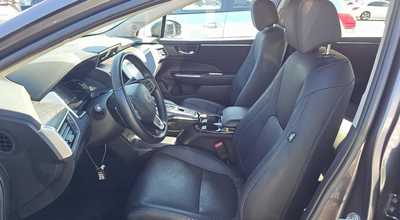 2020 Honda Clarity, $28999. Photo 3