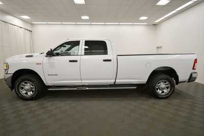 2022 RAM 3500 Crew Cab, $41999. Photo 4