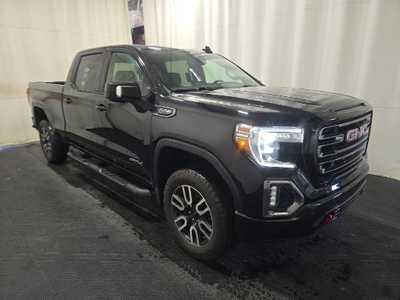 2021 GMC 1500 Crew Cab, $43500. Photo 2