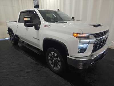 2022 Chevrolet 3500 Crew Cab, $52499. Photo 2