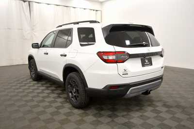 2025 Honda Pilot, $51655. Photo 5