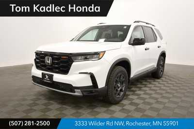 2025 Honda Pilot, $51655. Photo 1