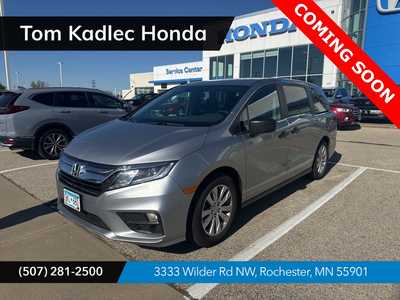 2018 Honda Odyssey, $16999. Photo 1