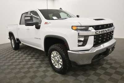 2023 Chevrolet 2500 Crew Cab, $49999. Photo 10