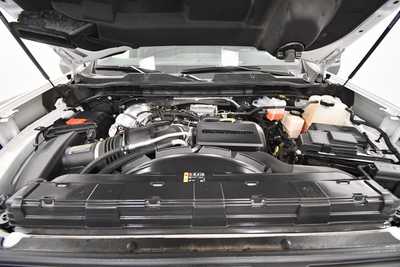 2023 Chevrolet 2500 Crew Cab, $49999. Photo 12