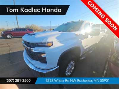 2024 Chevrolet 3500 Crew Cab, $58999. Photo 1