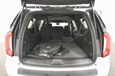 2024 GMC Yukon XL, $57999. Photo 7