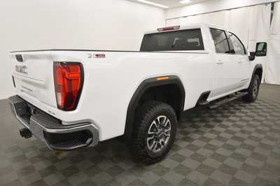 2024 GMC 3500 Crew Cab, $58999. Photo 7