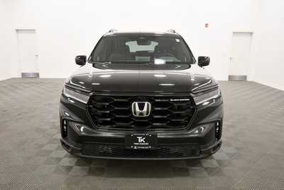 2025 Honda Pilot, $56075. Photo 10