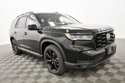 2025 Honda Pilot, $56075. Photo 9