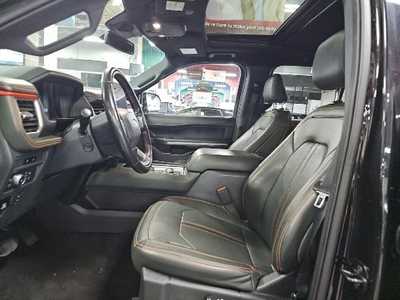 2022 Ford Expedition, $48999. Photo 3