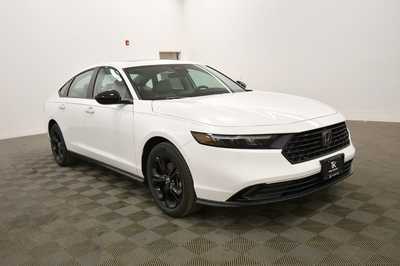 2025 Honda Accord, $30751. Photo 9