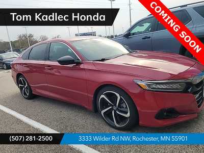 2021 Honda Accord, $25999. Photo 1