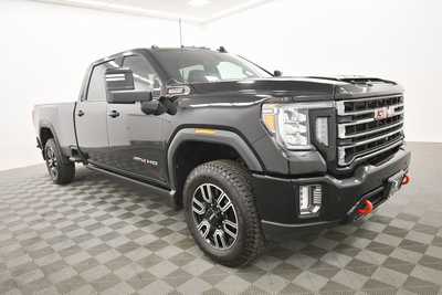 2022 GMC 2500 Crew Cab, $55499. Photo 10