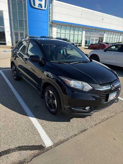 2018 Honda HR-V, $17999. Photo 2