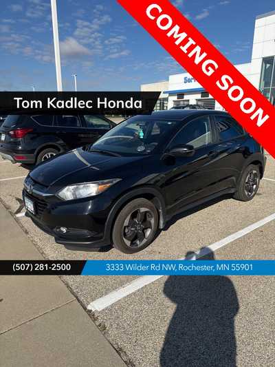 2018 Honda HR-V, $17999. Photo 1