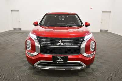 2024 Mitsubishi Outlander, $22499. Photo 11