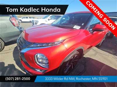 2024 Mitsubishi Outlander, $25999. Photo 1