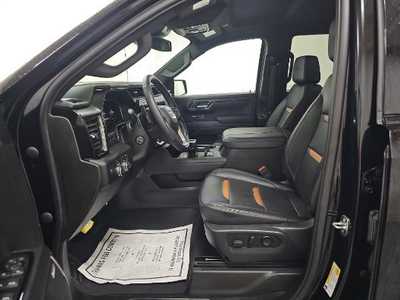 2023 GMC 1500 Crew Cab, $52499. Photo 3