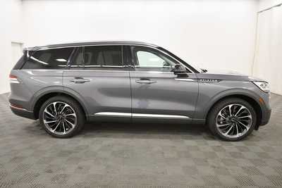 2023 Lincoln Aviator, $42999. Photo 9
