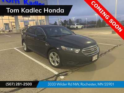 2017 Ford Taurus, $10999. Photo 1