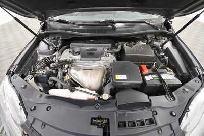 2017 Toyota Camry, $13499. Photo 11