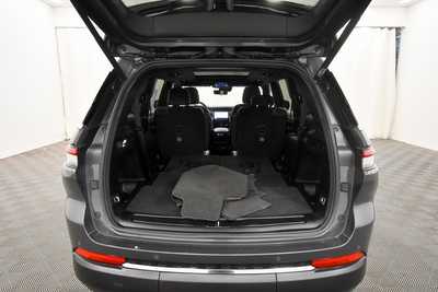 2024 Jeep Grand Cherokee L, $35999. Photo 7