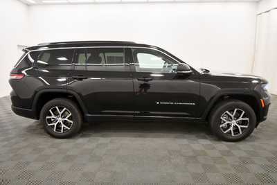 2024 Jeep Grand Cherokee L, $34499. Photo 9