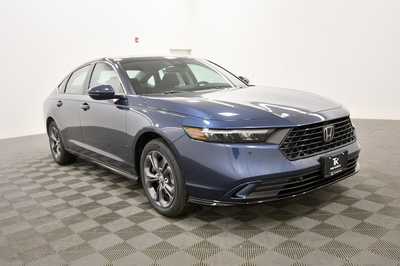 2025 Honda Accord, $36135. Photo 9