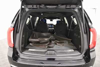 2024 GMC Yukon XL, $70499. Photo 7