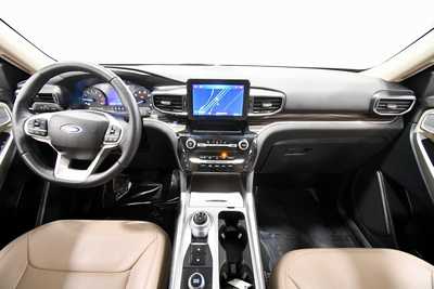 2023 Ford Explorer, $30499. Photo 3