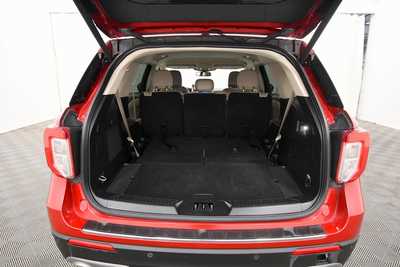 2023 Ford Explorer, $30499. Photo 7