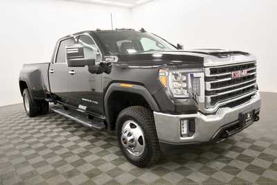 2021 GMC 3500 Crew Cab, $54999. Photo 10