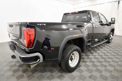 2021 GMC 3500 Crew Cab, $54999. Photo 8