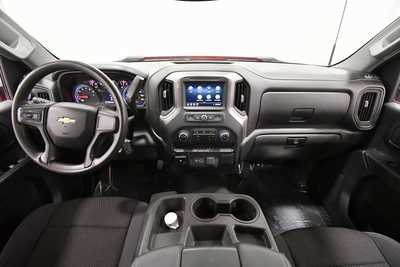 2021 Chevrolet 2500 Crew Cab, $37999. Photo 3