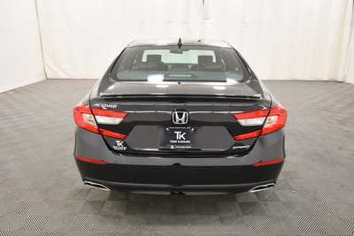 2022 Honda Accord, $25999. Photo 6