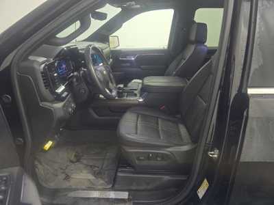 2024 Chevrolet 1500 Crew Cab, $52499. Photo 3