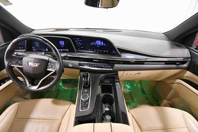 2022 Cadillac Escalade, $61499. Photo 3