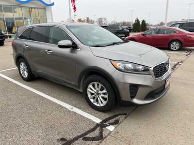 2019 Kia Sorento, $13999. Photo 2